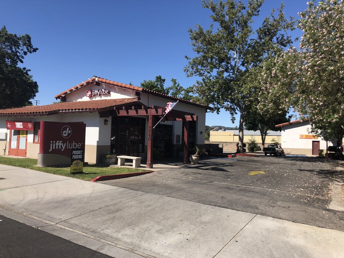 Our Jiffy Lube Multicare location